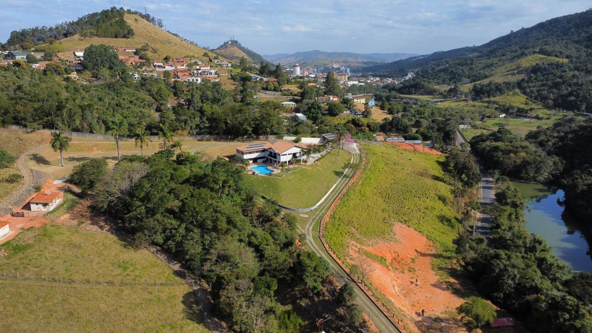 Pousada Costa Rielli Águas de Lindóia Extérieur photo